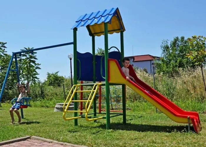 Seaview - Clara Sarafovo - 100m To Sea *